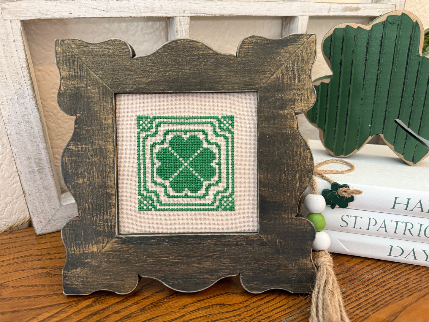Little Four Leaf Clover Quaker Cross Stitch Pattern - PDF Download